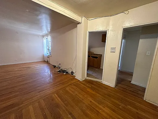 Rented by Contact Realty | media 4