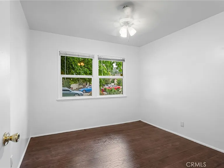 270 S 1st Ave — Photo 10