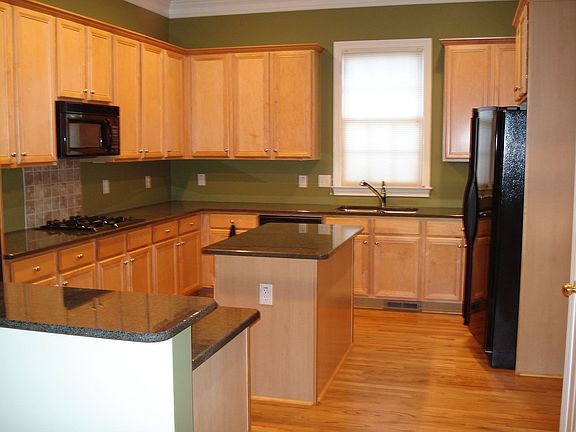 Kitchen/Granite