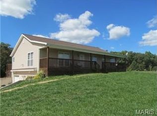 18 Yellow Brick Rd, Troy, MO 63379