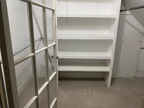 4th image of 163 Gray St Floor 3