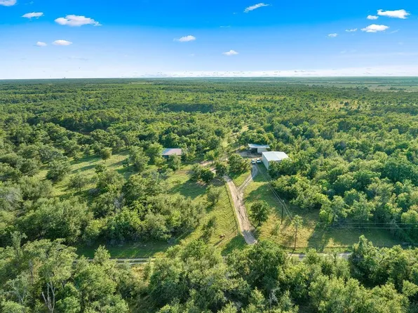 4771 County Road 473, Elgin, TX 78621