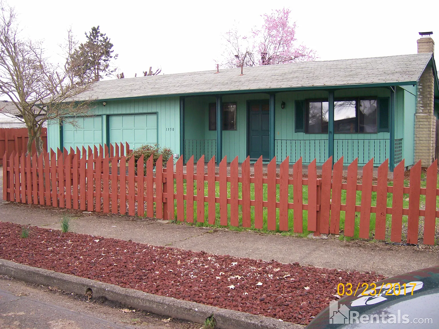 1350 Candlelight Dr photo 1