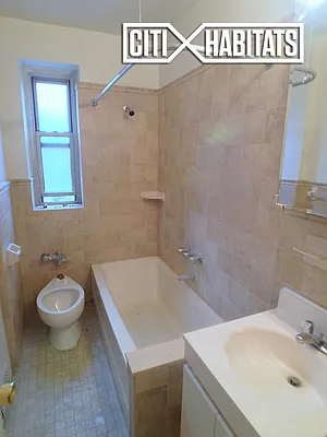 Rented by Citi Habitats | media 23