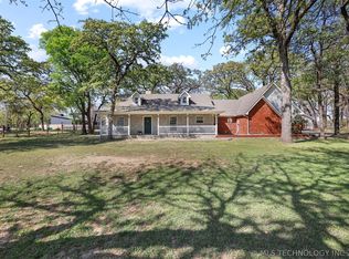 11952 N Woodlands Cir, Kingston, OK 73439