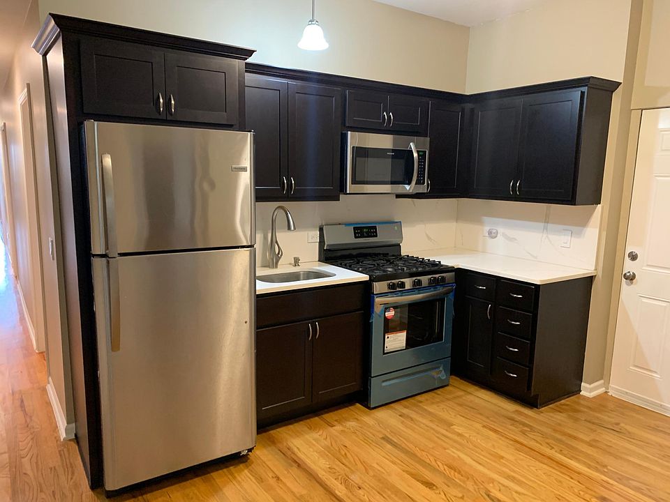 1st image of 1946 S Sawyer Ave #2