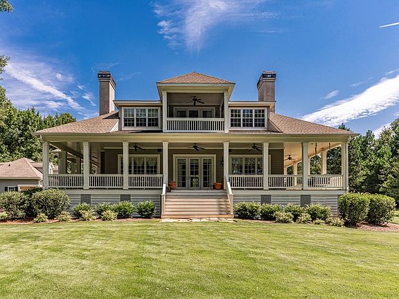 2nd image of 122 Okoni Ln
