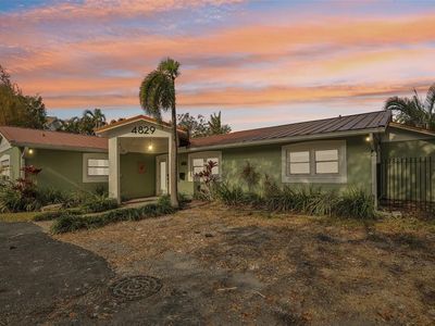 4829 W San Miguel St, Tampa, FL, 33629