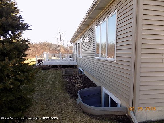 4th image of 15055 Loxley Ln