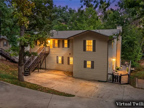 3215 Cardinal Creek Cir #A & B, Bentonville, AR 72712