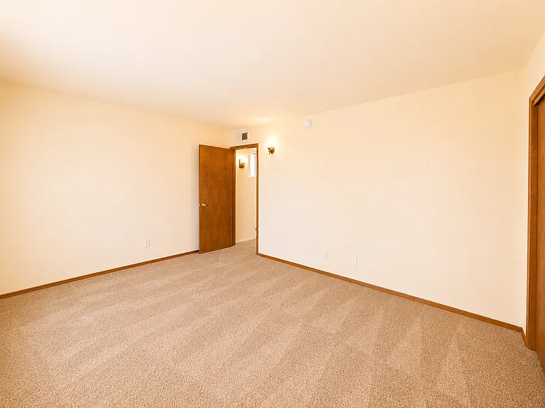 23 Lakeshore Dr NE — Photo 17