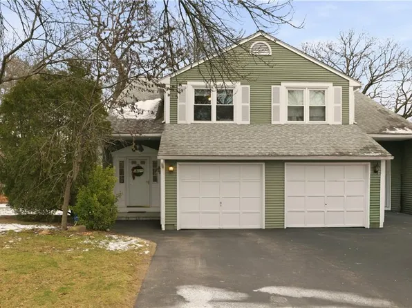 74 Arbor Dr, Providence, RI 02908