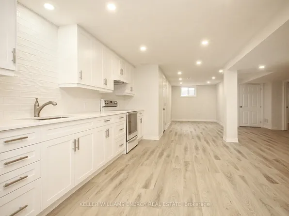 501 Kelly Ave, Oshawa, ON L1K 2B5