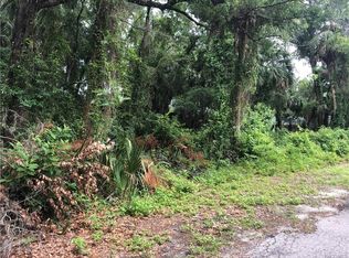 9732 W Smokey Ln, Crystal River, FL 34429