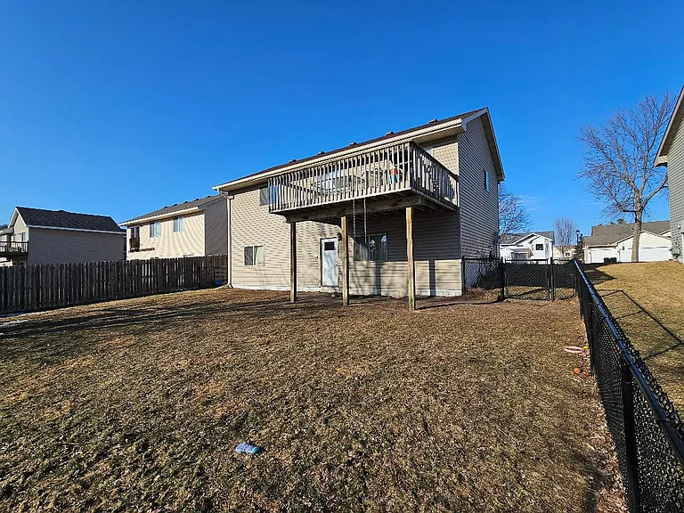 514 Park Brook Rd NW — Photo 2