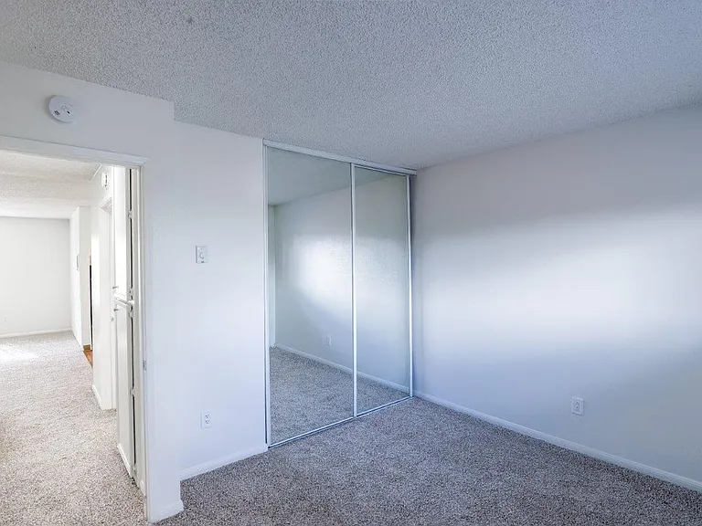 Parkview Poway Apartments — Photo 50