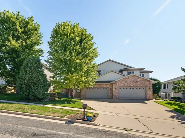 1033 Vista Ridge Dr, Mount Horeb, WI 53572