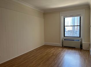 62-63 Boylston St #716, Boston, MA 02116