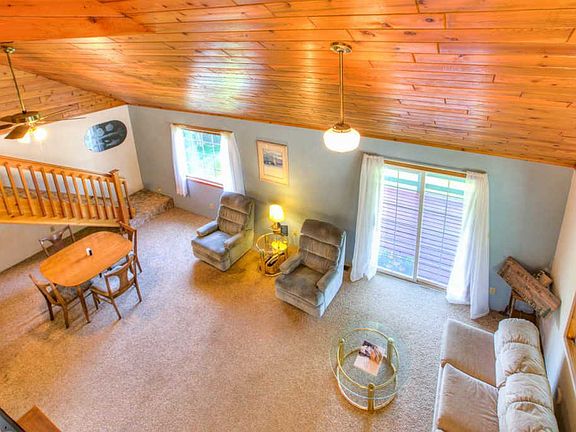 4th image of 1303 Richards Ln