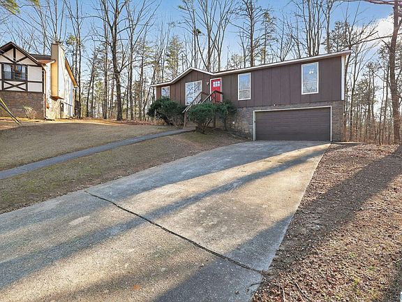 5th image of 441 Bellehurst Dr