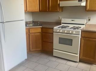 226 Ogden Ave #2B, Jersey City, NJ 07307