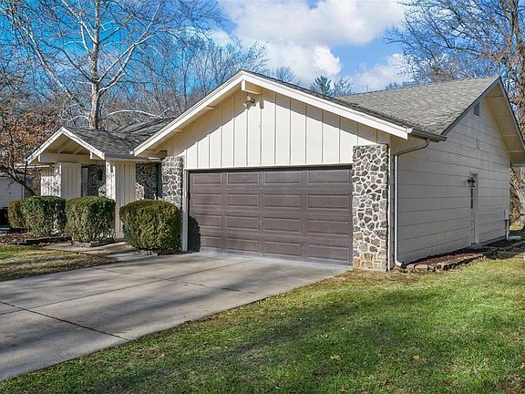 3rd image of 1361 Nykiel Ct