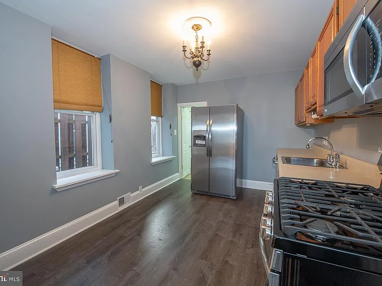 4707 Smick St — Photo 10