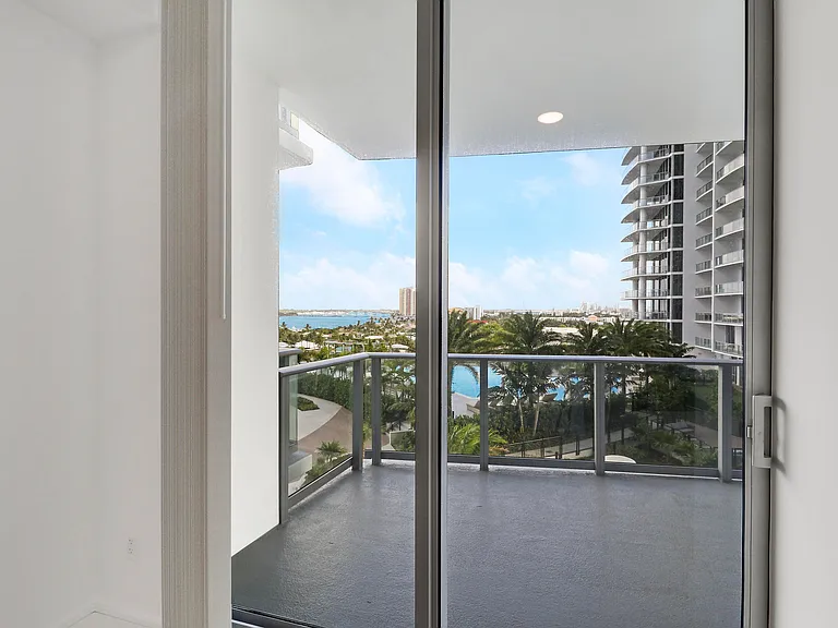 220 Lake Shore Dr #815 — Photo 41