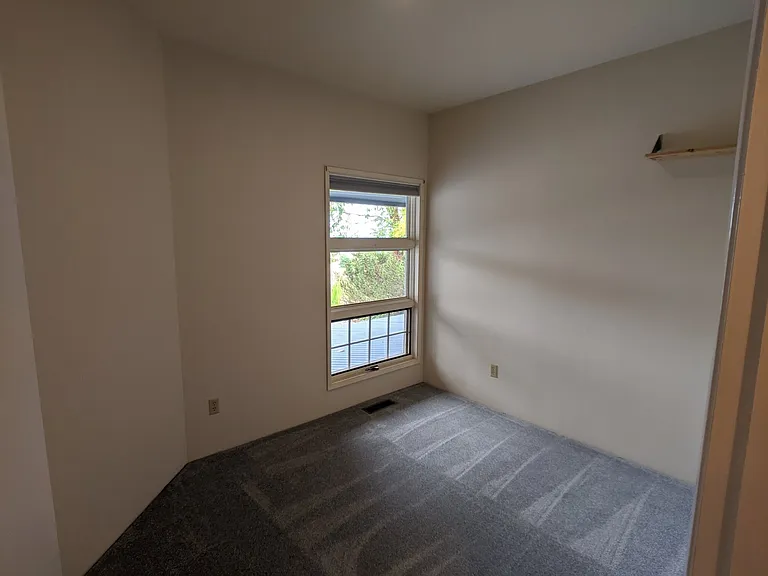 251 Old Schoolhouse Rd — Photo 20
