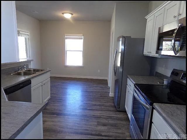 1155 Bulldog Dr — Photo 9
