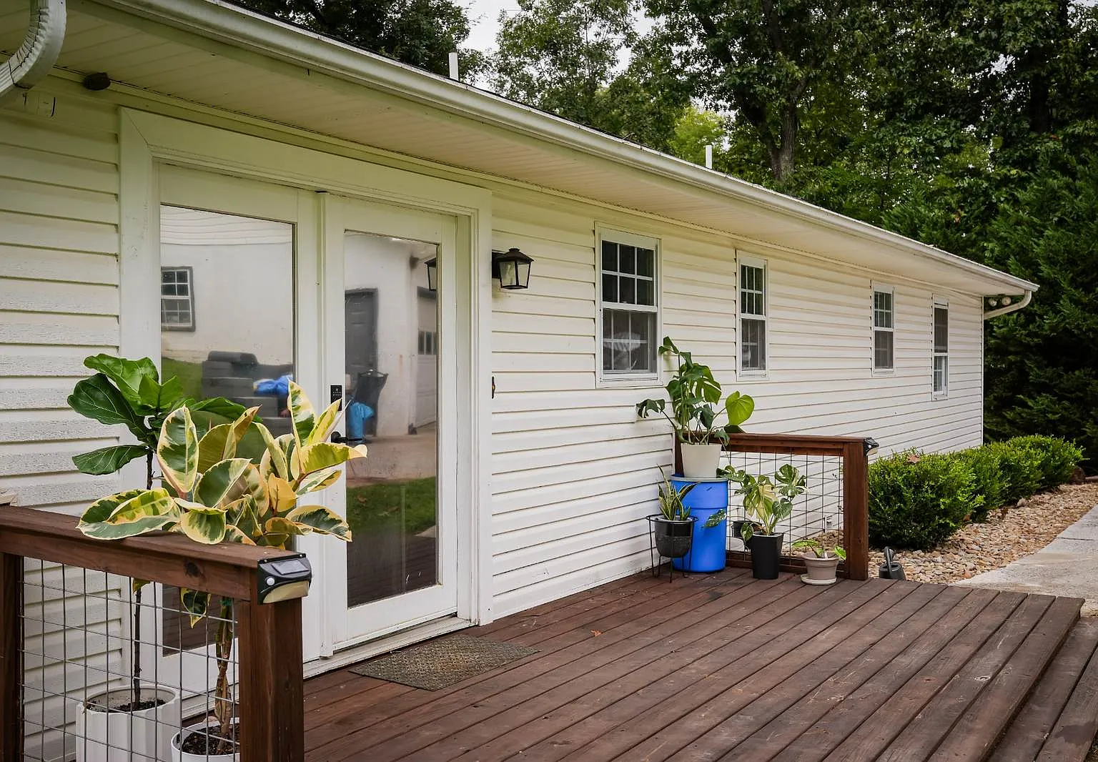 2 bed, 1104 sqft, $1,650 — Photo 3