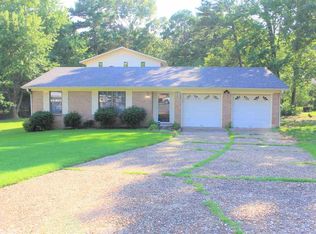 3320 Dartmouth Ct, Little Rock, AR 72204