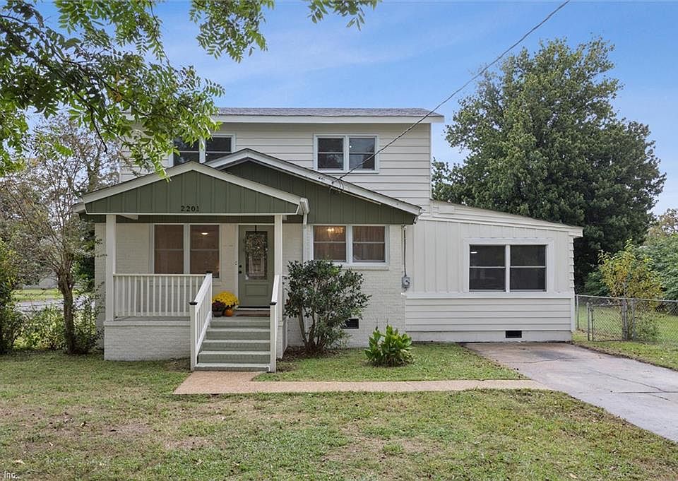 1st image of 2201 Laguard Dr