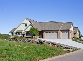 1314 Green Vistas Dr, Wau, WI 54403