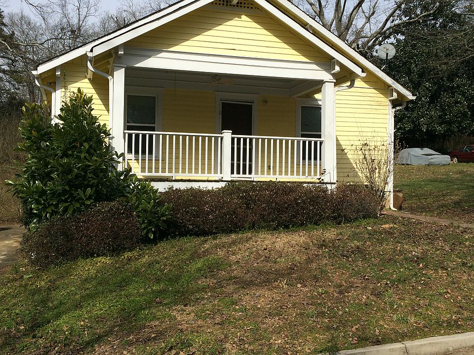 2nd image of 1871 Center Avenue
