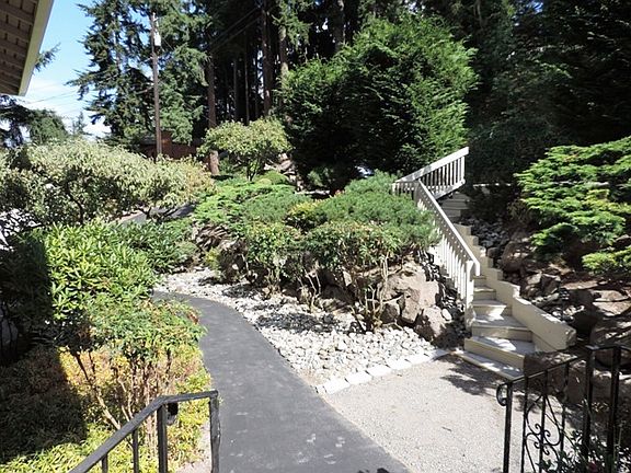 second access to property besides the driveway