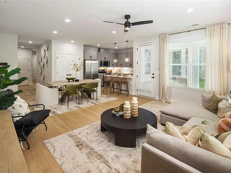 5150 Adairview Circle Hvn #4610 — Photo 5