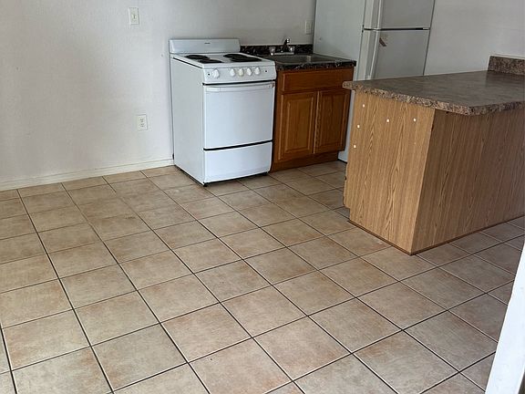 5th image of 151 N Palo Verde Dr #7