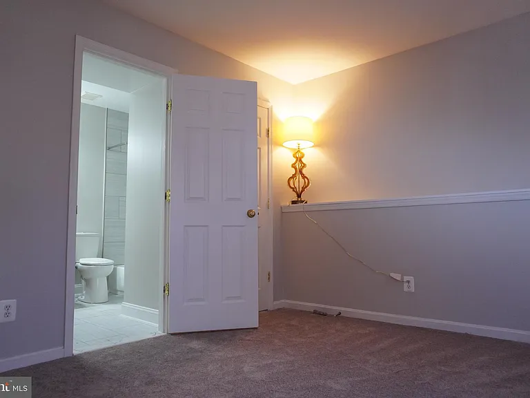 14882 Geranium Ct — Photo 50