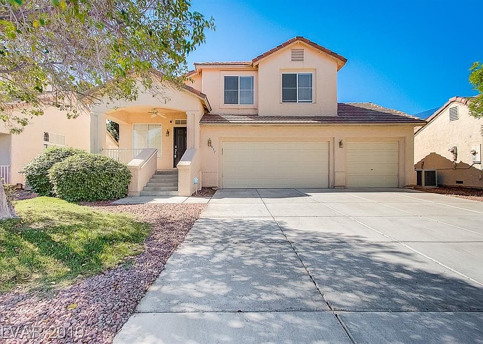1st image of 857 Sparkle Ray Ave
