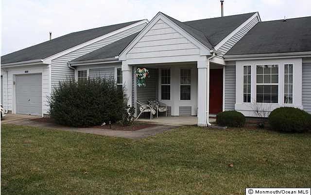 1st image of 1231 Thornbury Lane #B