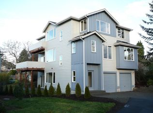 3714 SW 110th St, Seattle, WA 98146