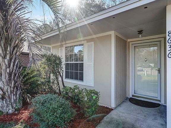 4th image of 8636 Mayall Dr