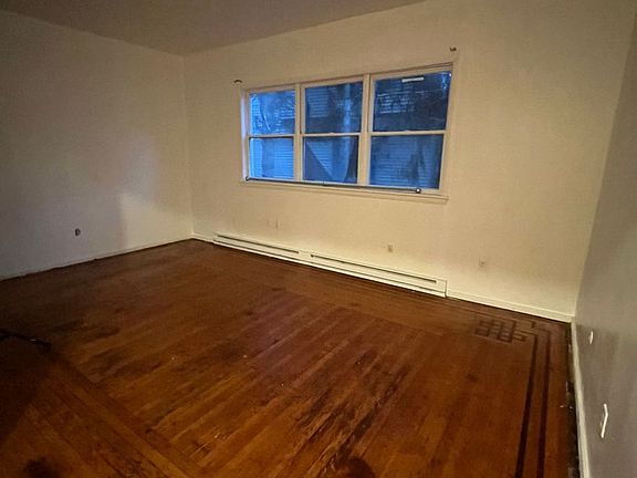 5th image of 1607 Sanderson Ave APT 3