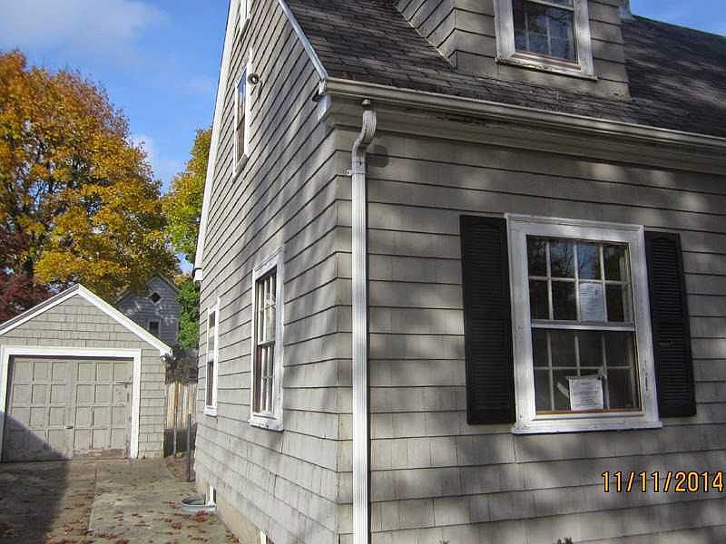 103 Sinclair Ave, Cranston, RI 02907 Zillow