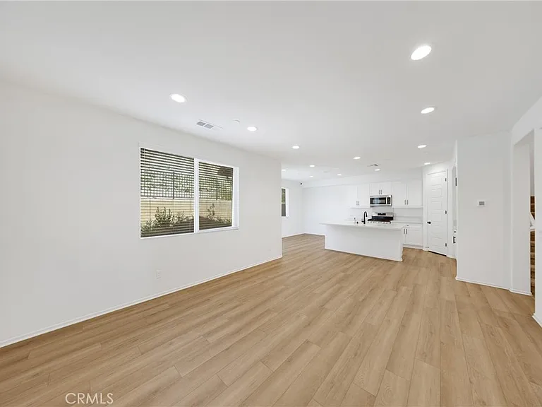 11774 Glenridge Rd — Photo 4
