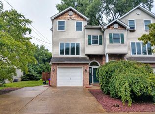 118 S Thomas Ave, Kingston, PA 18704