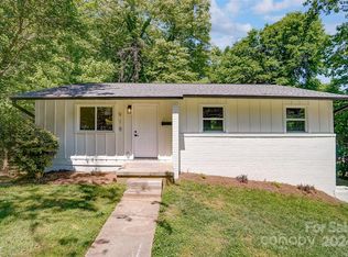 918 September Ln, Charlotte, NC 28208