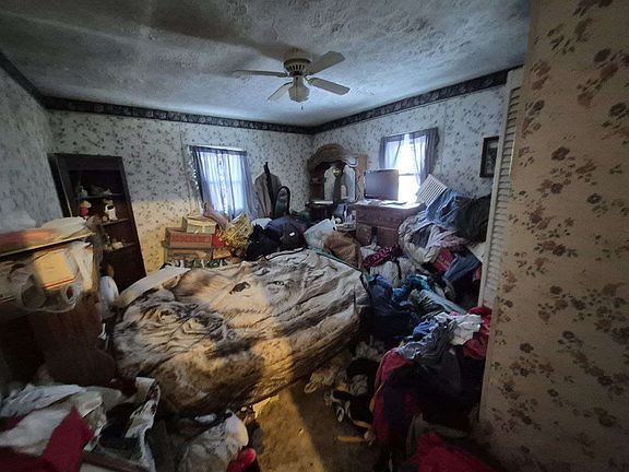 4th image of 1632 Webster Hope Rd