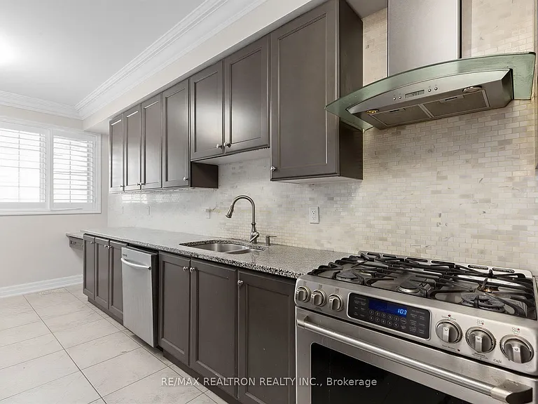 244 Cornell Park Ave — Photo 11